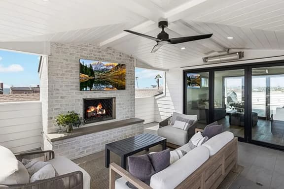 3BR + Loft Ocean View | Rooftop, Hot Tub, Parking